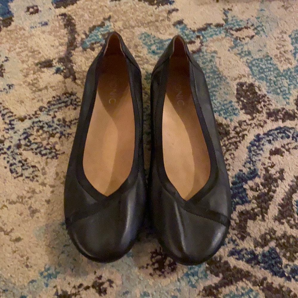 🌟 Vionic flats size 9.5 🌟 EUC